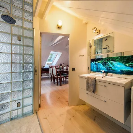 Apple 9 Апартаменты